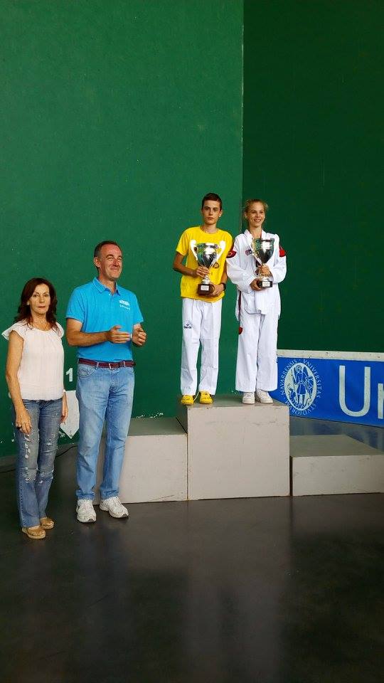 OPEN EQUIPOS UNIVERSIDAD DE NAVARRA